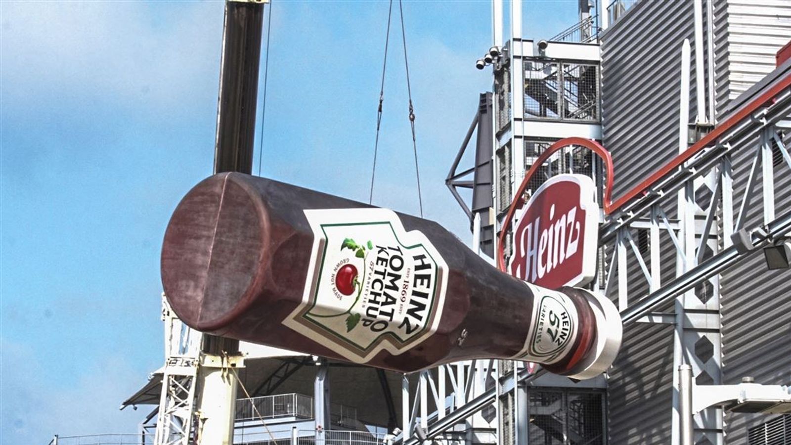 A Breathtaking Sight For Steelers Fans, 1 Of The Heinz Ketchup Bottles